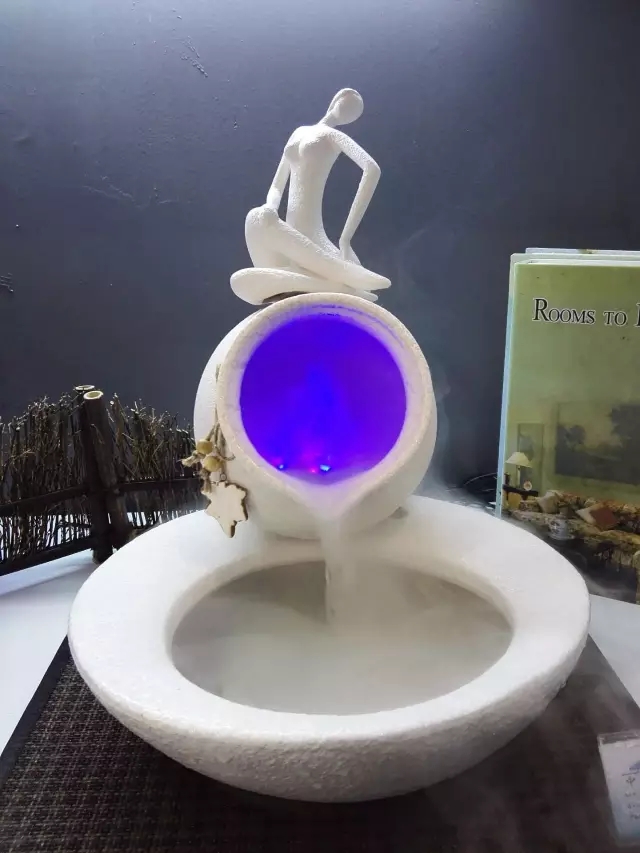 巨川電氣從家具展角度看燈具設(shè)計(jì)最新趨勢